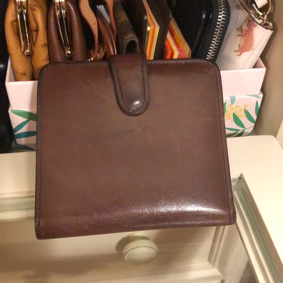 Coach Handbags - Vintage Authentic Coach Brown Leather Wallet 90’s to 2000’s